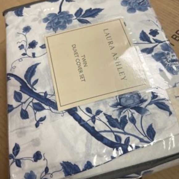 Laura Ashley Charlotte Blue Cotton Duvet Cover Set Blue Twin - Picture 7 of 7